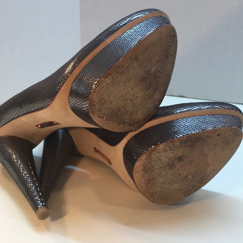 Steve Madden Metallic Gray Platform Heels Size 9.5 - Picture 7 of 8